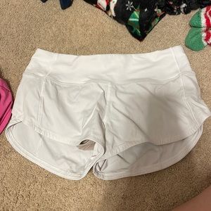 lululemon speed up shorts 2.5”